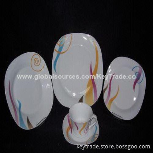 Fine Porcelain 20 Pieces of Dinner Set in Square Shape with Decal